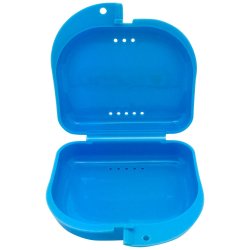 Fodral fr frvaring av proteser, bettskenor, hngslen, munskydd etc.