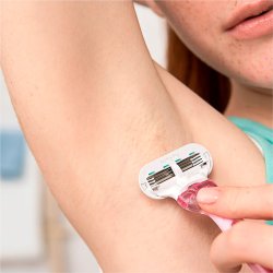 Gillette Venus Sensitive Skin Elixir Razors 3-pk.