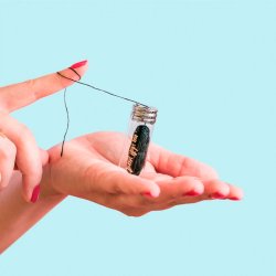 Tandtrd uden PFAS Charcoal My White Secret Glasdispenser