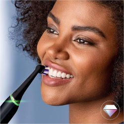 Oral-B iO 8 st. Borsthuvuden Radiant White SVARTA