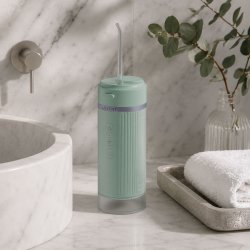 Lucent Pulse Water Flosser � Kabellose Munddusche mit 3 Düsen und USB-C